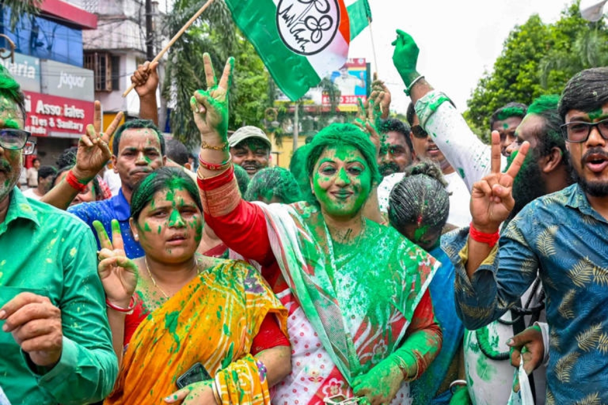 Assembly Bypoll Results: INDIA Bloc Dominates Over BJP-Led NDA, Secures Victory in 10 out of 13 Seats; Full Results Available Here